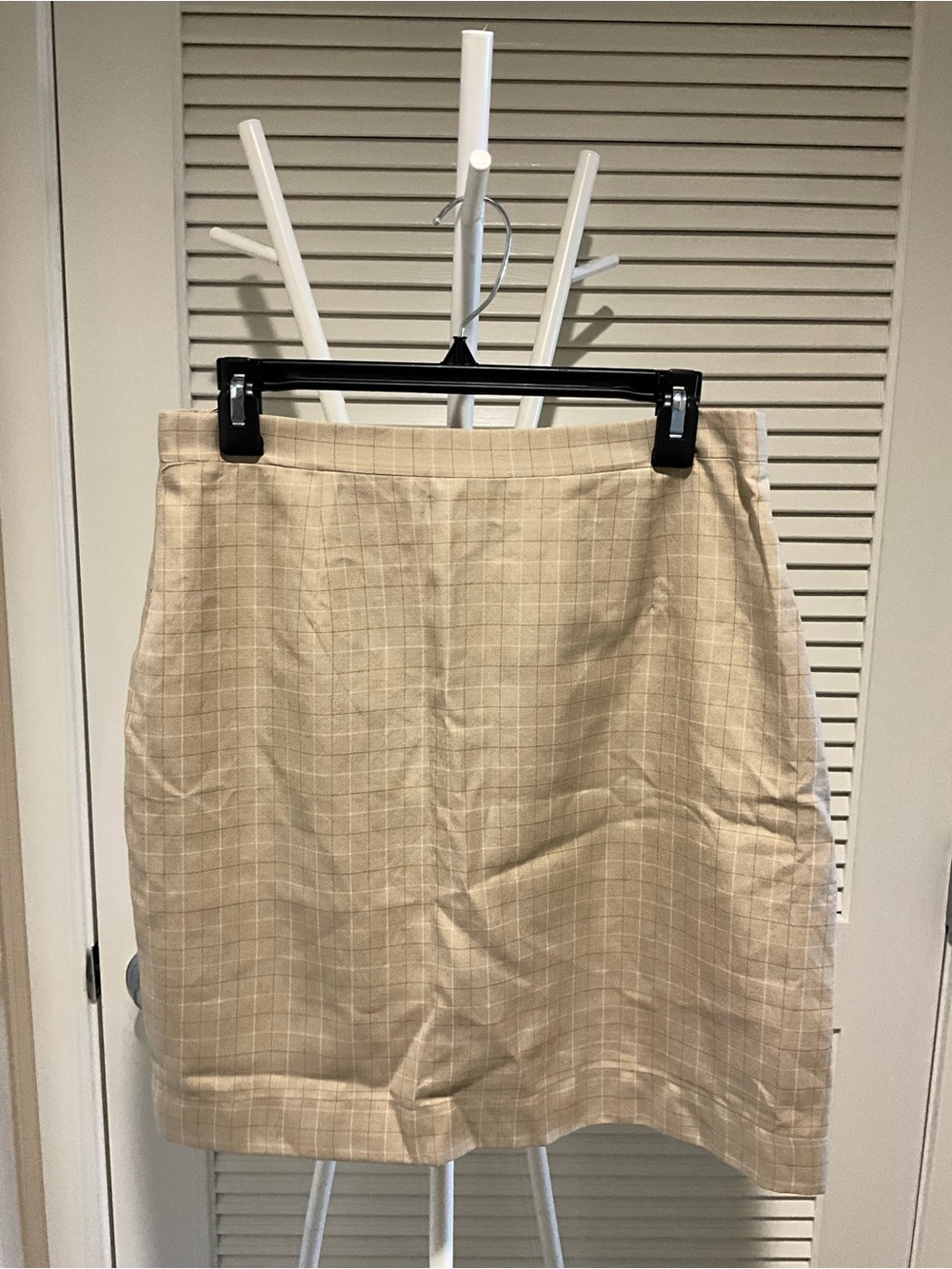 Burberry Beige Windowpane Pattern mini Skirt *HEMMED*